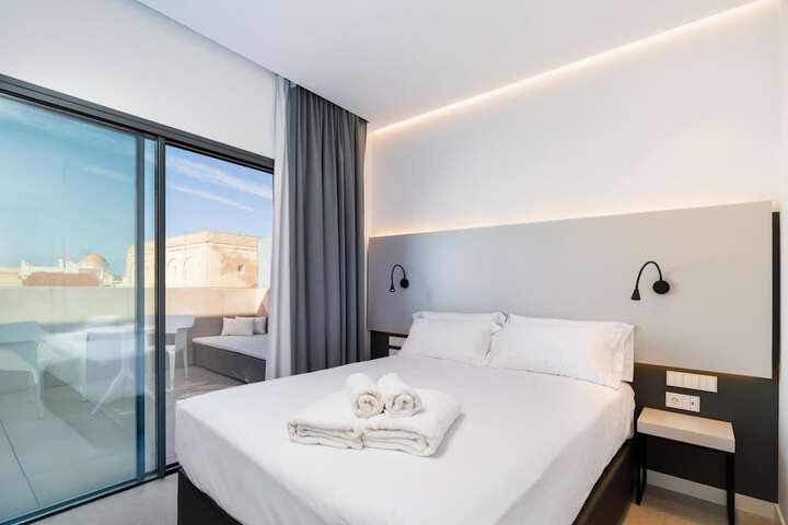 Room 20 of 42