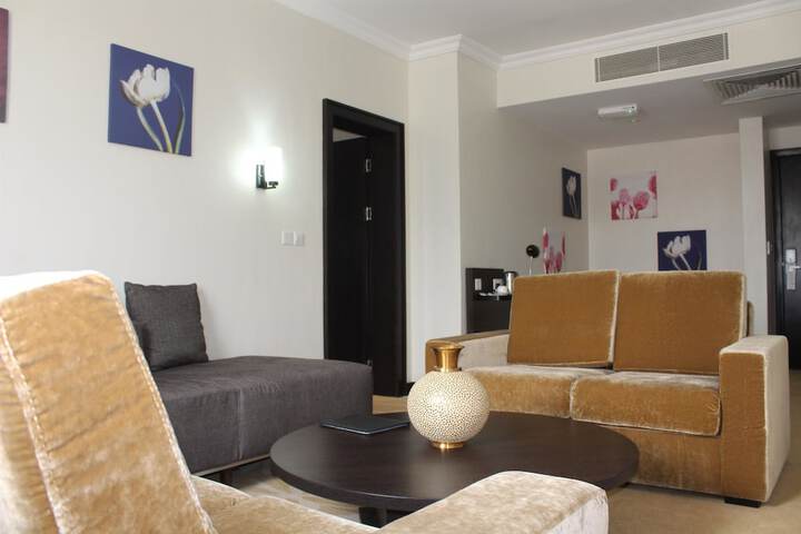 Room 5 of 37