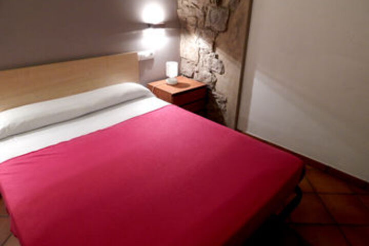 Room 5 of 17