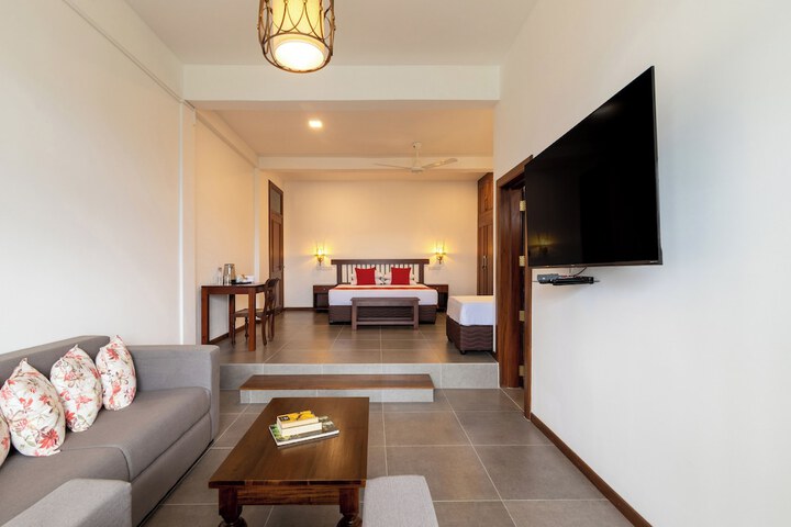 Room 6 of 23
