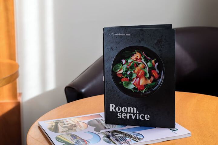 Room 21 of 66