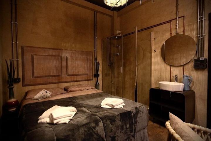 Room 29 of 132