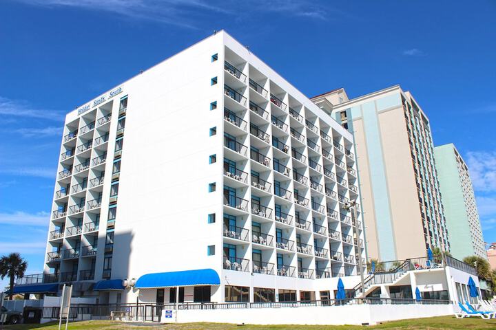 HOLIDAY SANDS SOUTH RESORT BY PALMETTO V in Myrtle Beach, SC
