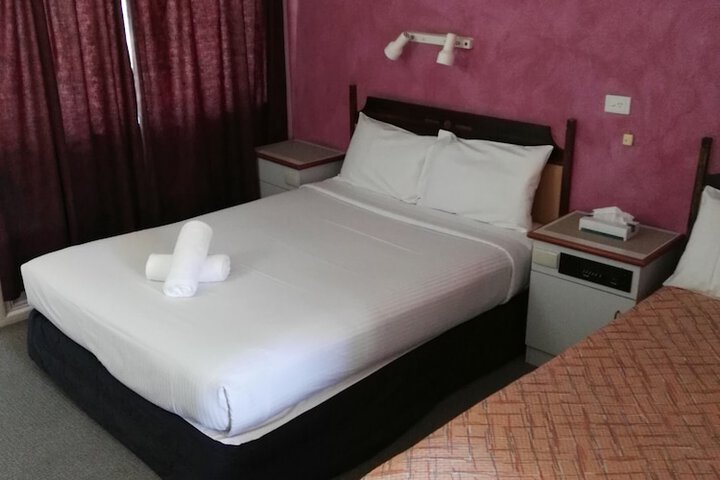 Room 5 of 31