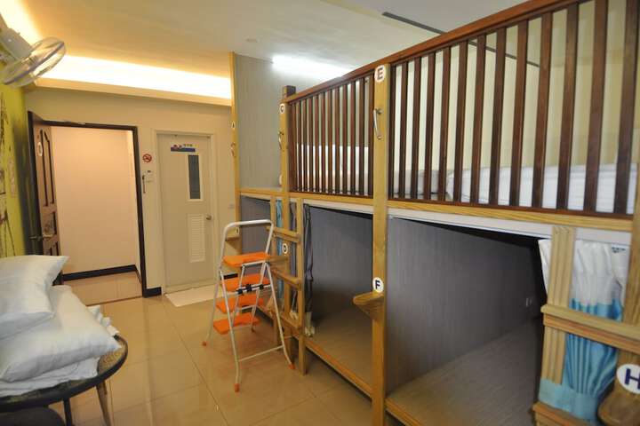 Room 22 of 29