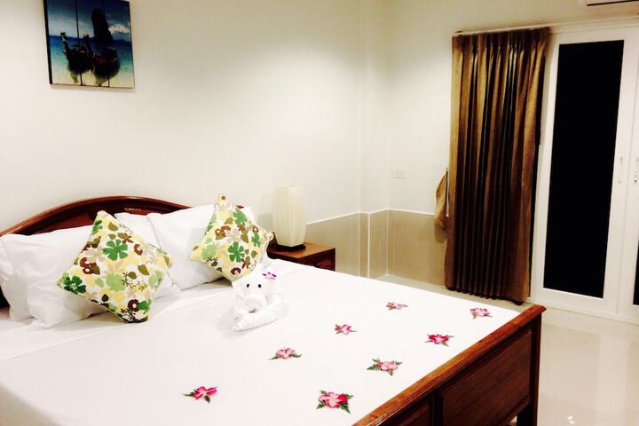 Room 122 of 147
