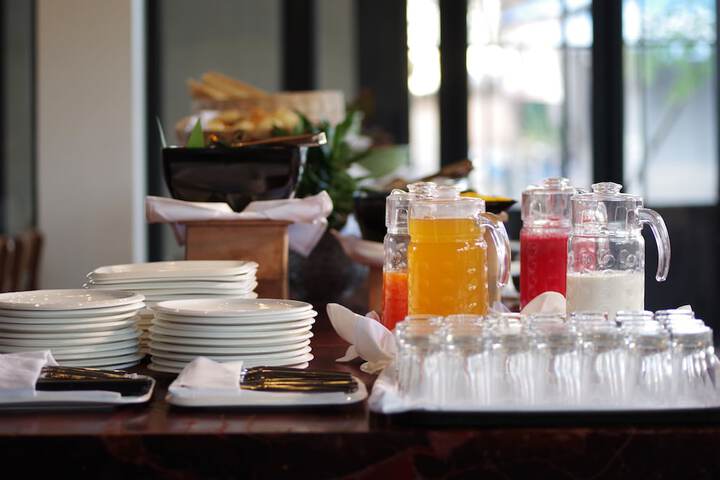 Breakfast/Coffee Service 68 of 87
