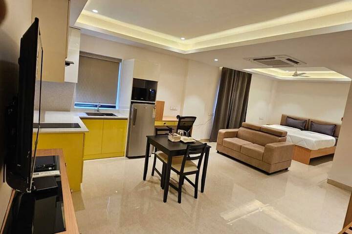 Room 8 of 29