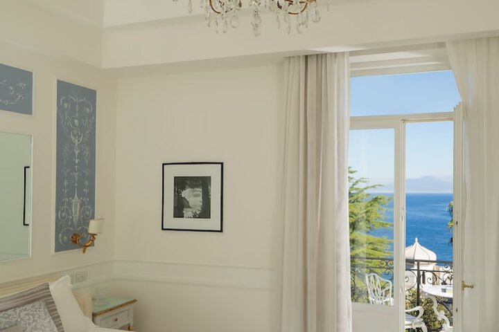 Room 41 of 61