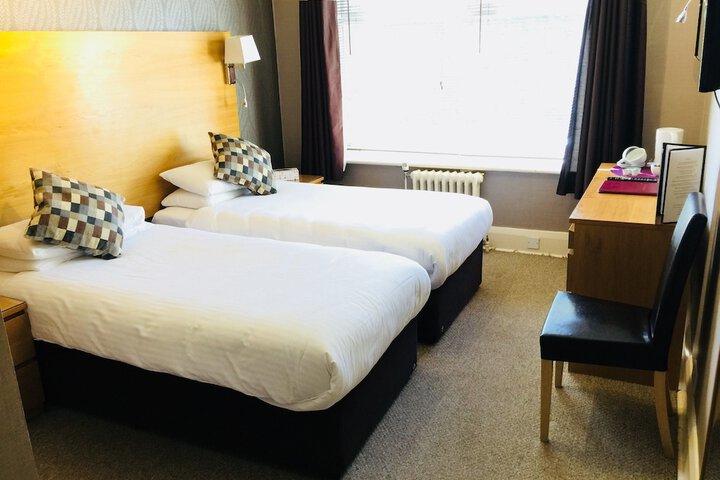 Room 42 of 139