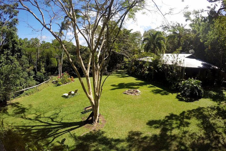 Property Grounds 25 of 42