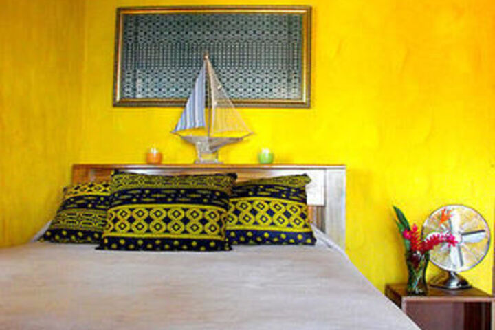Room 19 of 32