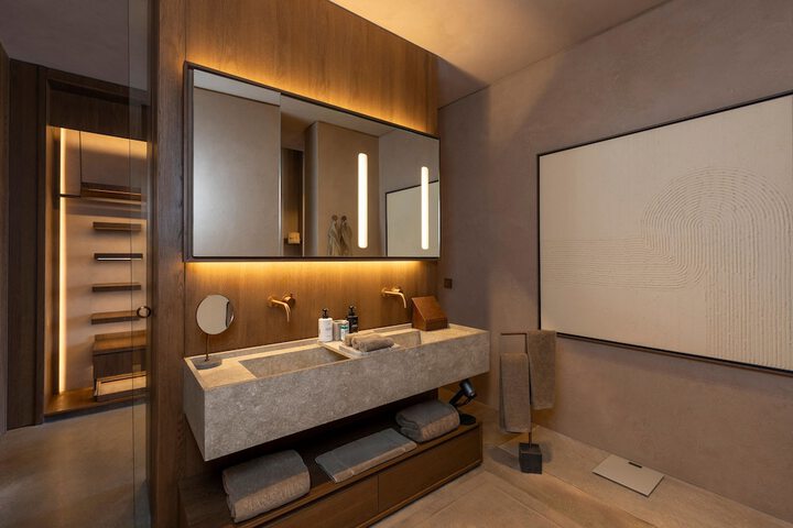 Room 219 of 429