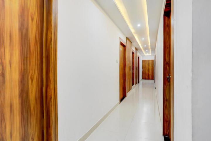 Super Hotel O Natraj Paying guest house
