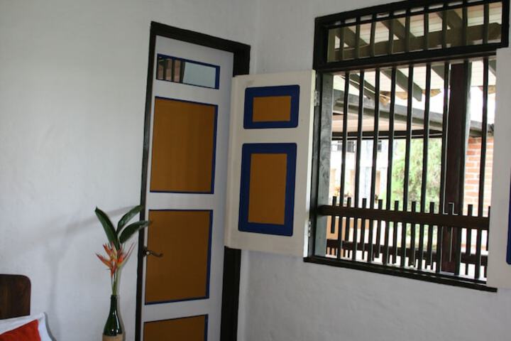 Room 14 of 153
