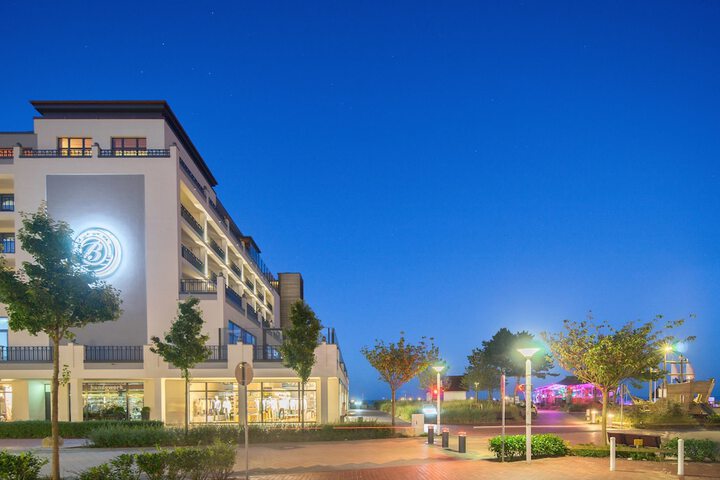 Hotel 76 of 78