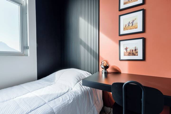 Room 26 of 249