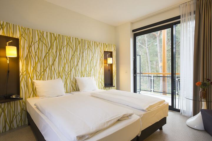 Room 29 of 103