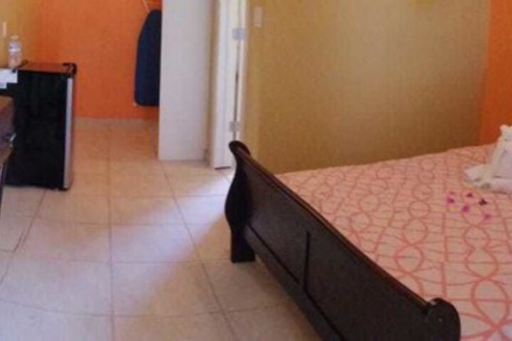 Room 5 of 31