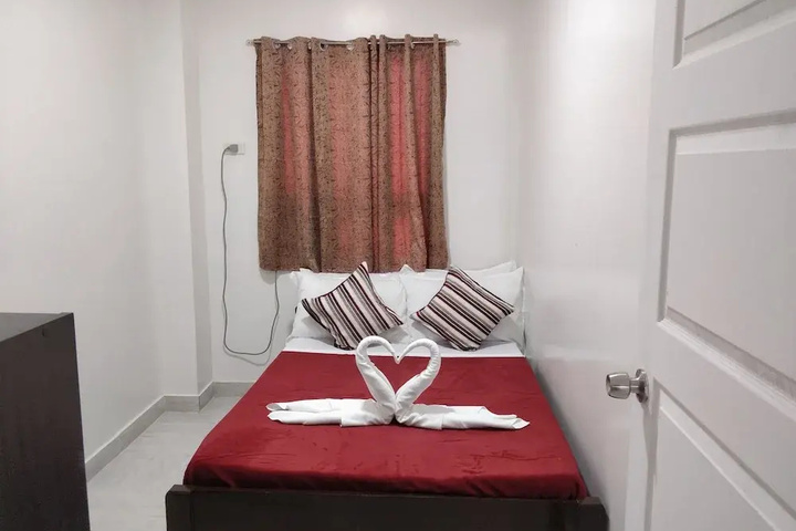 Room 2 of 29