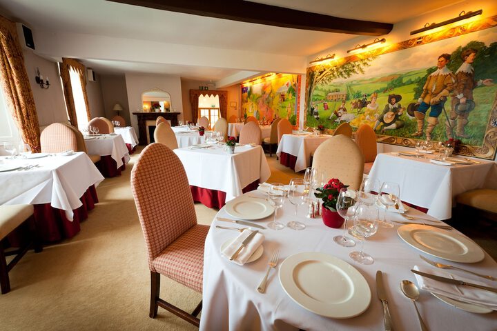 Dining Photos