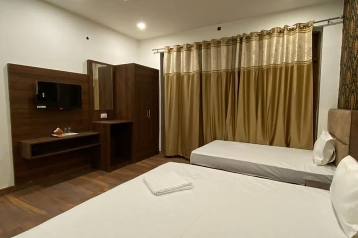 Room 16 of 27