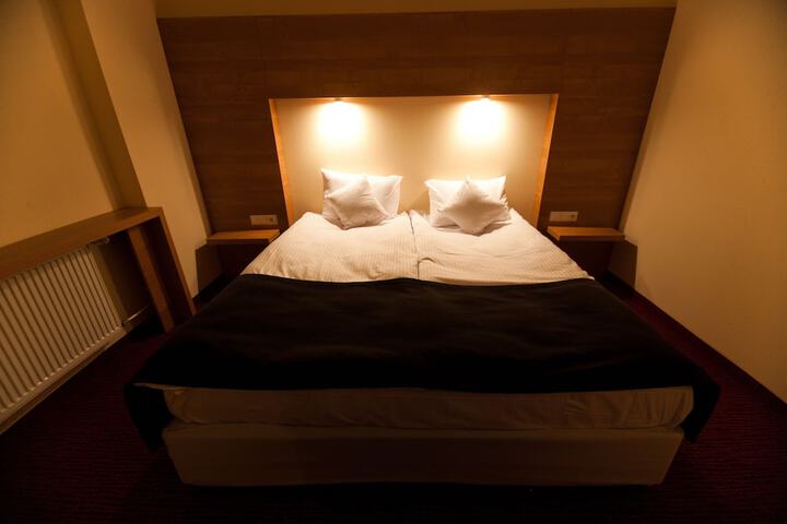 Room 13 of 51