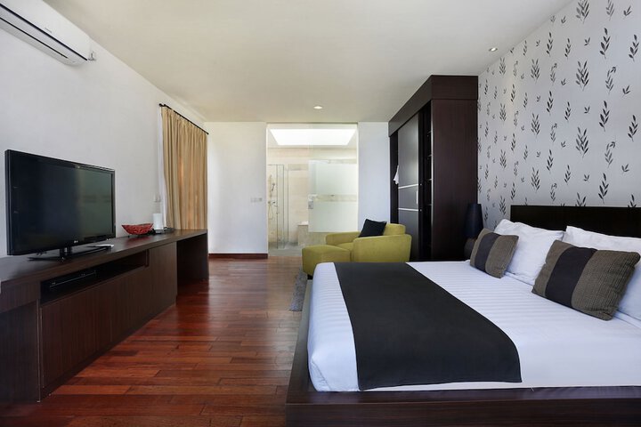 Room 12 of 55