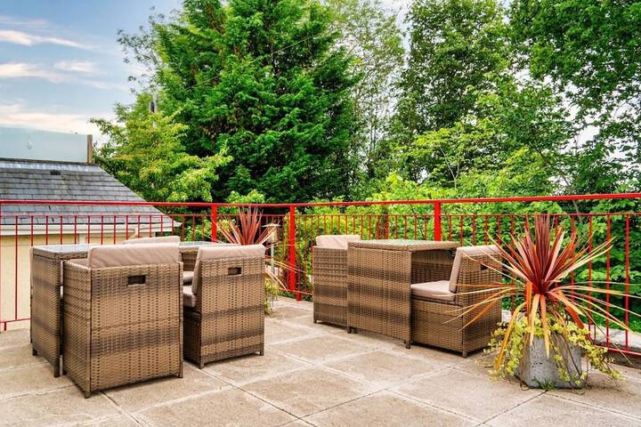 Terrace/Patio 46 of 47