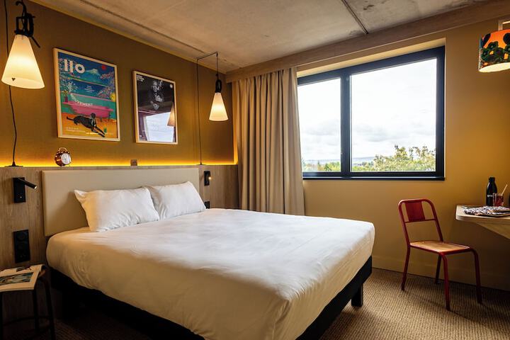greet Hotel Reims Tinqueux in Tinqueux