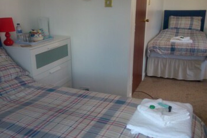 Room 52 of 77