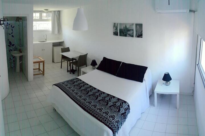 Room 17 of 65