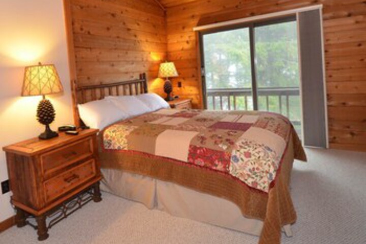 Room 13 of 22