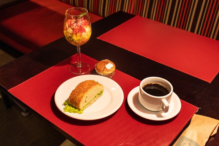 Breakfast/Coffee Service 158 of 183