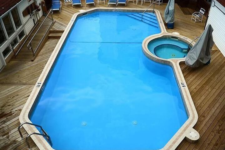 Pool 158 of 170