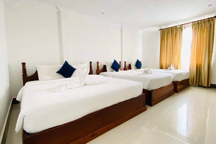 Room 36 of 105