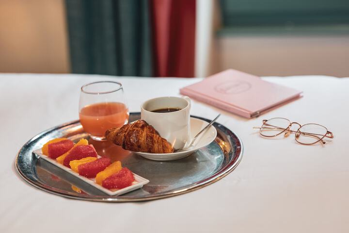 Breakfast/Coffee Service 28 of 35