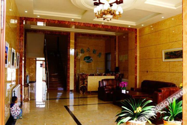 Hotel Interior 11 of 27