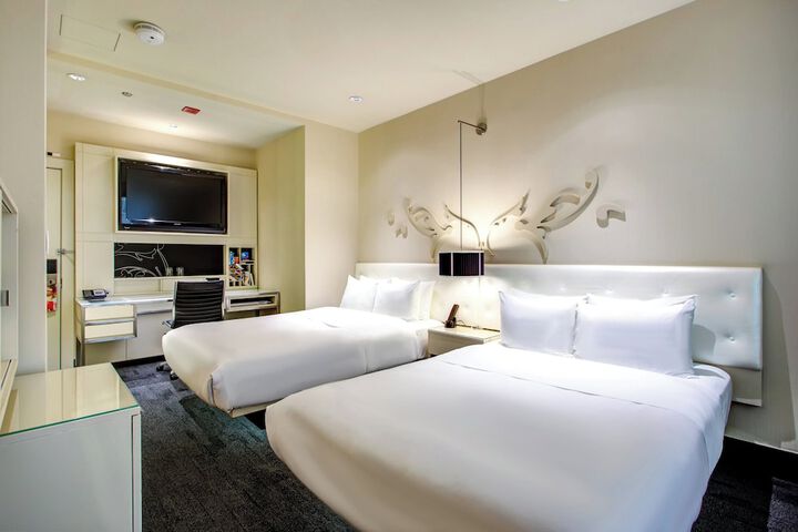Standard Room, King or Two Doubles (5 of 9)