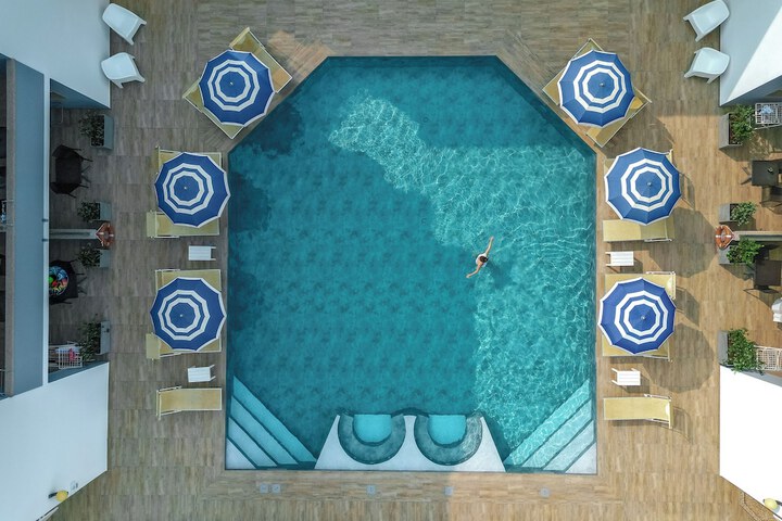 Pool 87 of 114