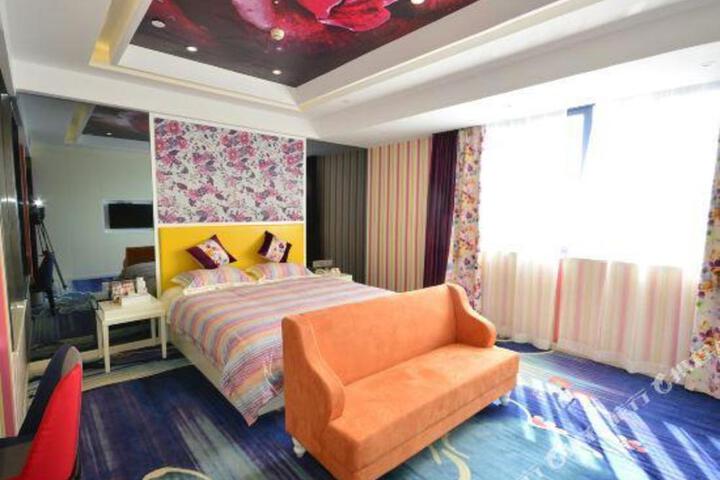 Super 8 Hotel (Leqing Liushi)