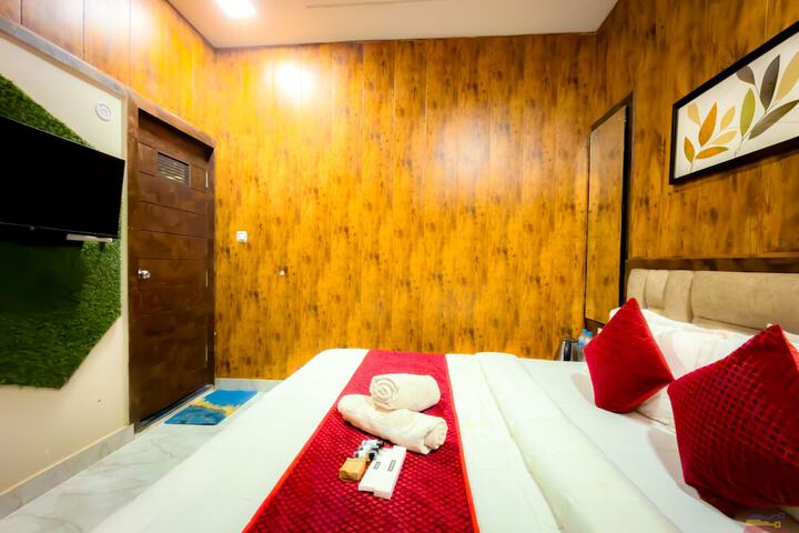 Room 34 of 58