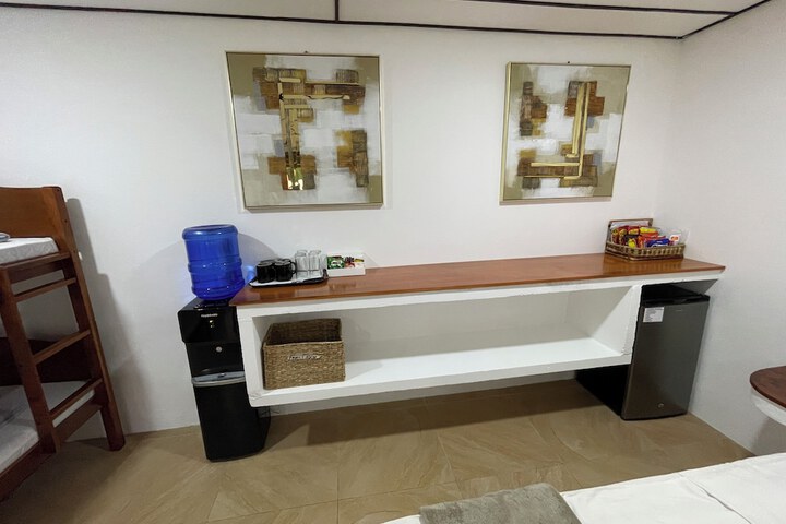 Room 43 of 123