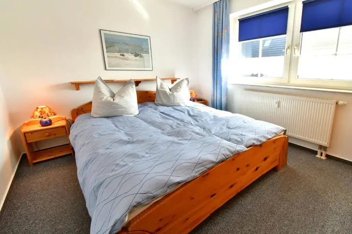 Room 3 of 12