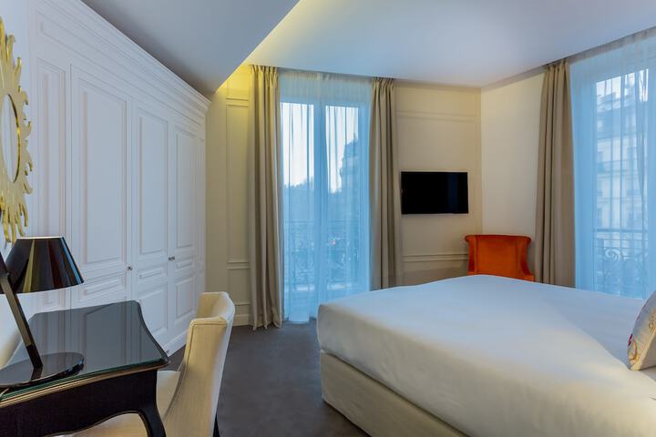 Room 20 of 56