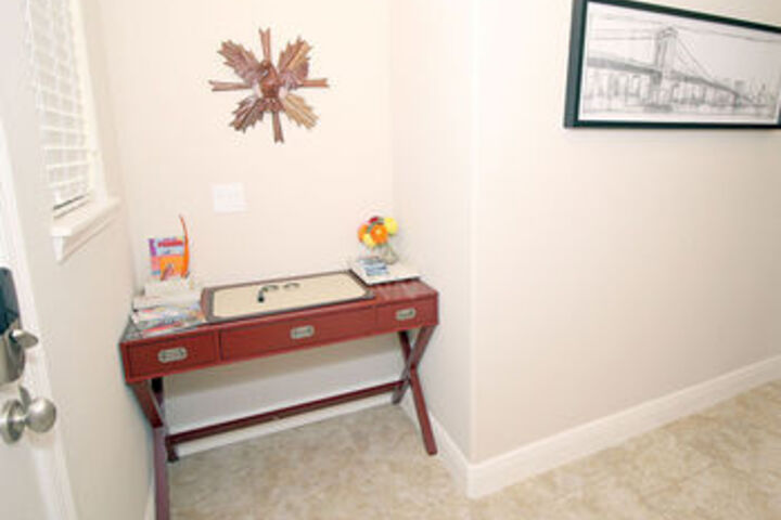 Room 157 of 687