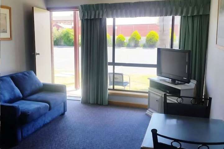 Room 14 of 39