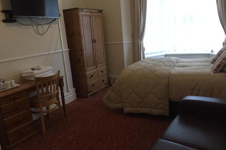 Photo 25