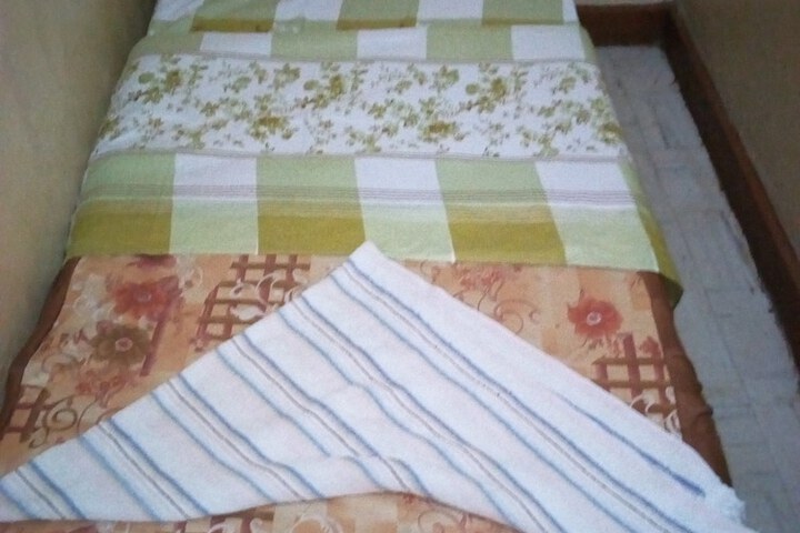 Room 2 of 14