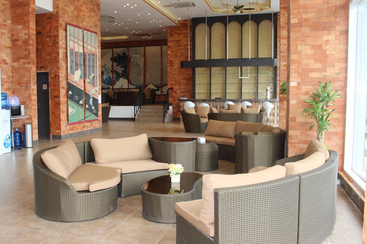 Lobby Entry
